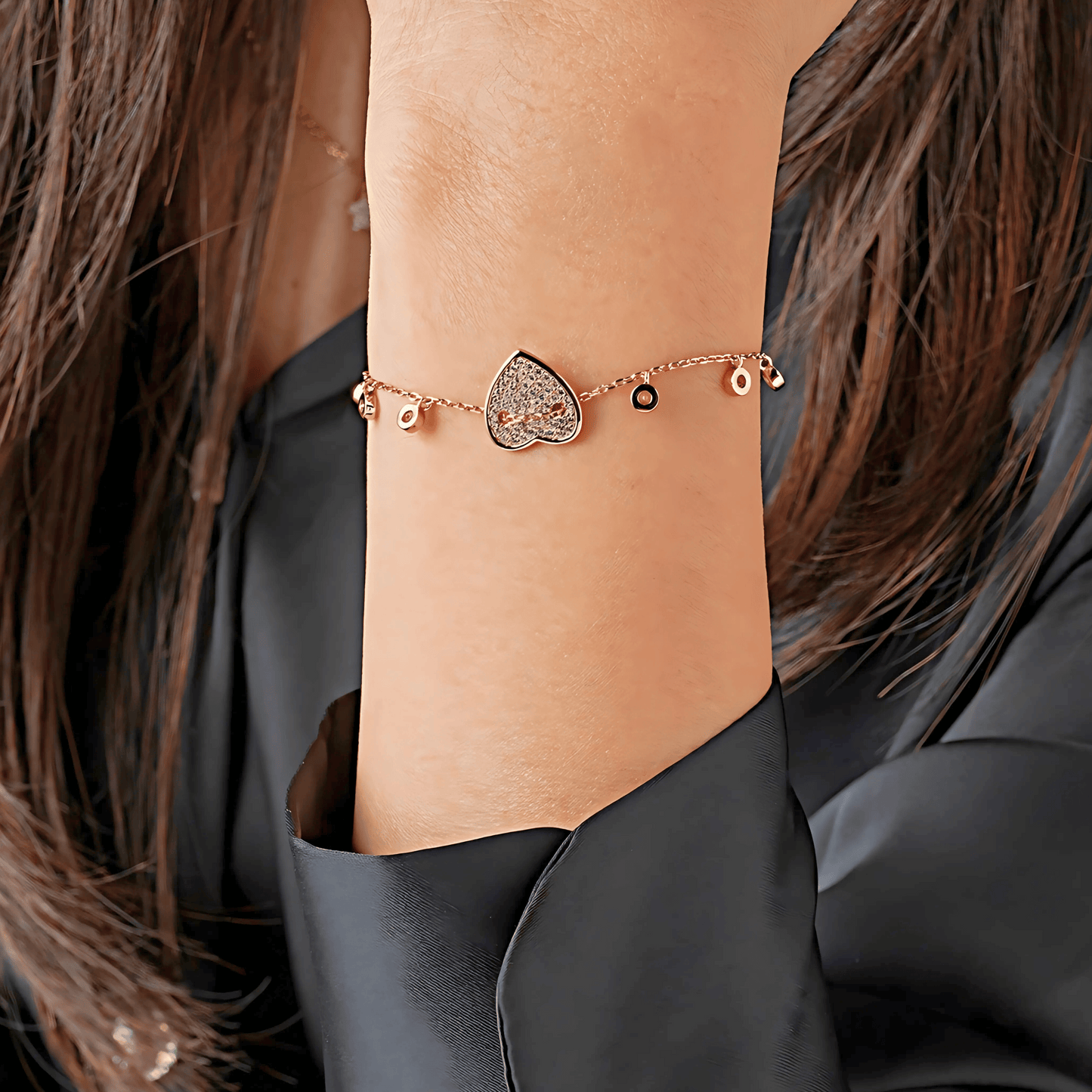 Glimmering Heart Bracelet