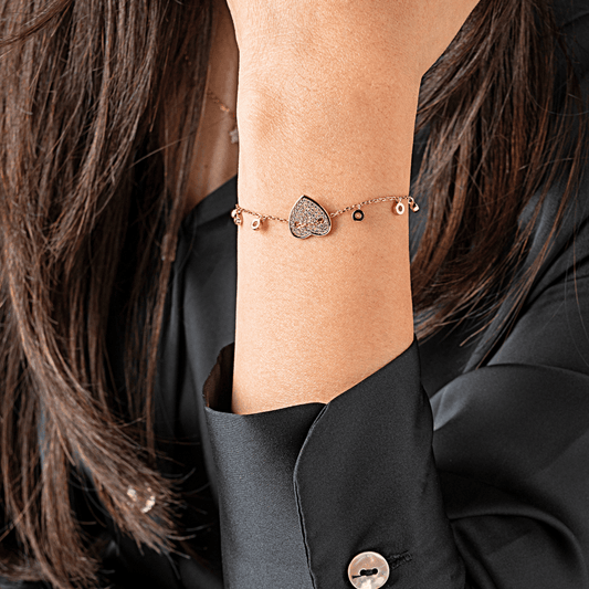 Glimmering Heart Bracelet